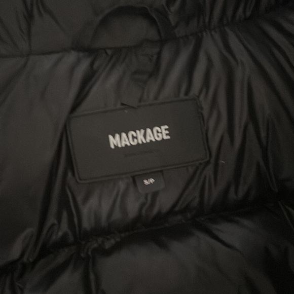 Black mackage coat - Picture 2 of 9